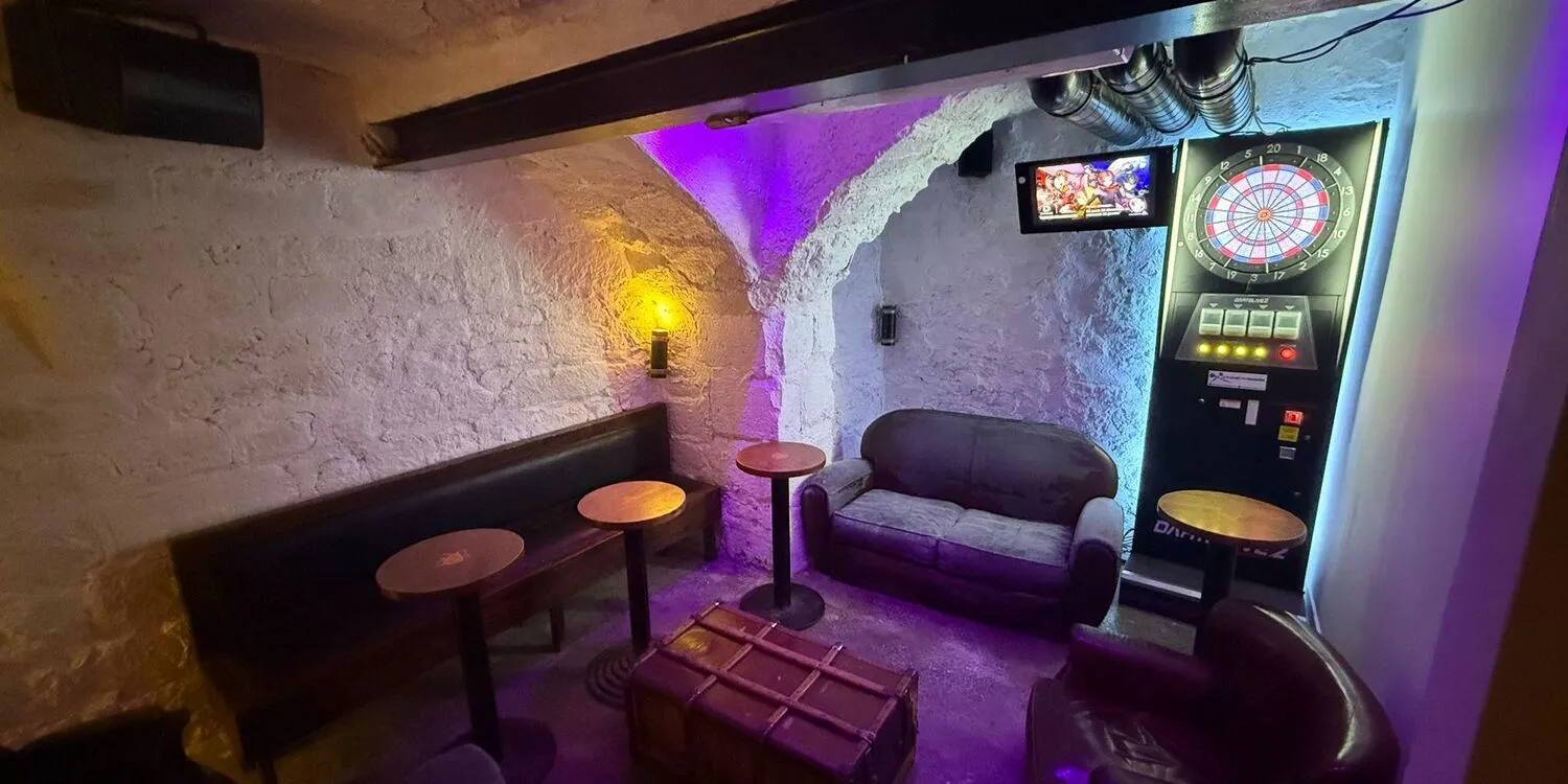Retro Room